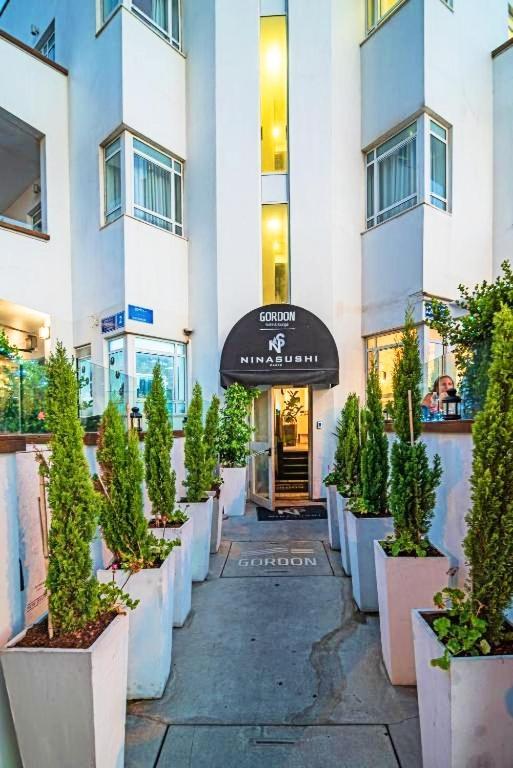 Olive Gordon By The Beach Tel Aviv Exterior photo