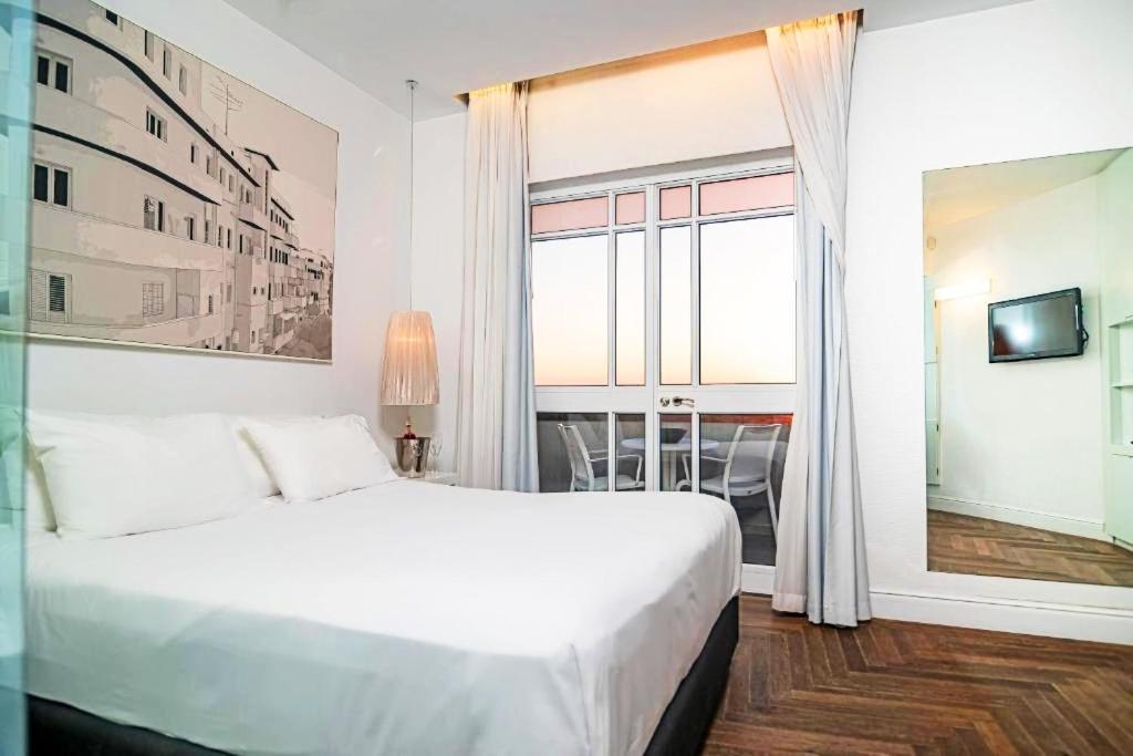Olive Gordon By The Beach Tel Aviv Exterior photo